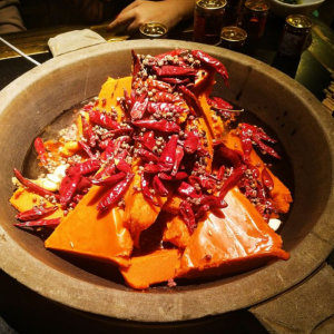 美味火锅秘诀何在？底料厂家如何甄选？