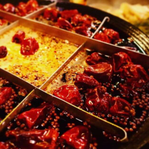 火锅底料市场纷杂，如何慧眼识珠选对食品加工厂？
